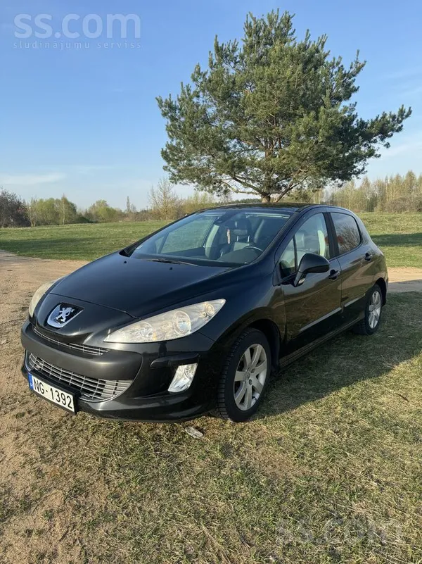 Peugeot Продаётся Peugeot 308 надёжный и удобный автомобил