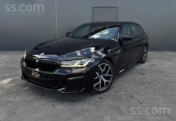 BMW BMW 530e X-Drive M-sportpaket 215kw/292zs no Vācij