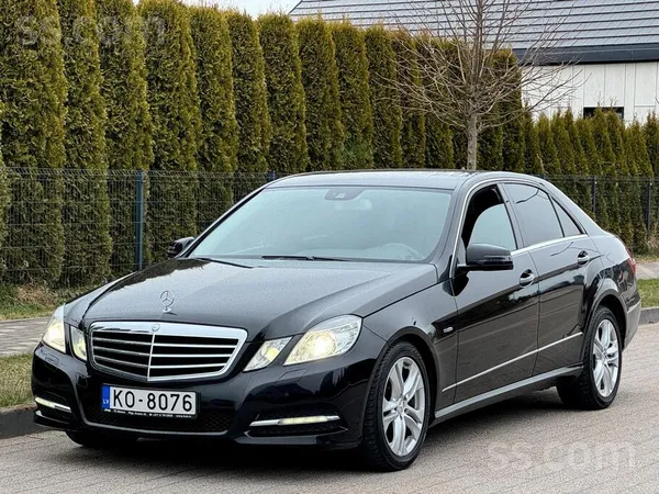 MB E200i 135kW 7G-Tronic Avantgarde / Led / Xenon / Orginalais Noskriens 243