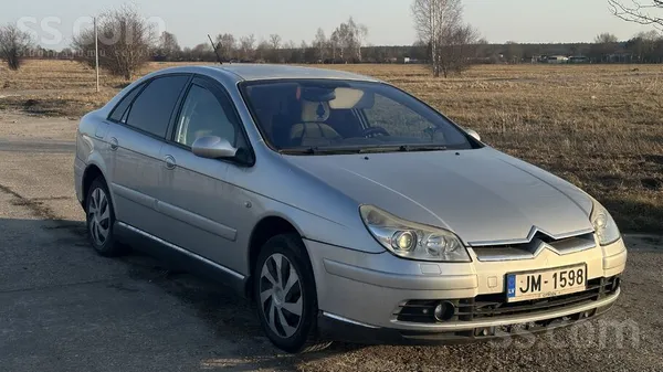 Продается машина Citroen c5, 2, 2 дизель (125квт), два комплекта резины- зим