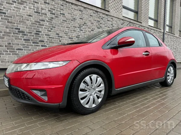 Honda Pārdodu Honda Civic. Tikko izieta tehniskā apskate