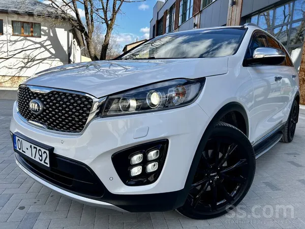 KIA Auto teicamā tehniskā, vizuālā stāvoklī.