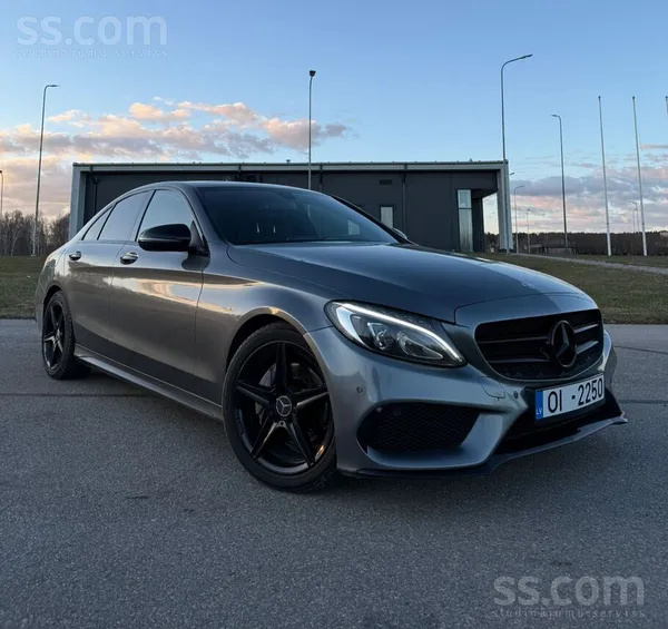 Pārdod Mercedes-Benz C200 Amg Bluetec 2.2d (Facelift) ar automātisko pārnesu