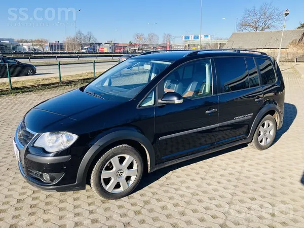 Volkswagen Продаётся машина в идеальном состоянии, без ржавчи