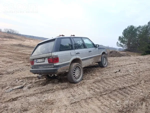 Land-rover Pārdod p38 ar tiko izlaistu apskati. Visi jautājum