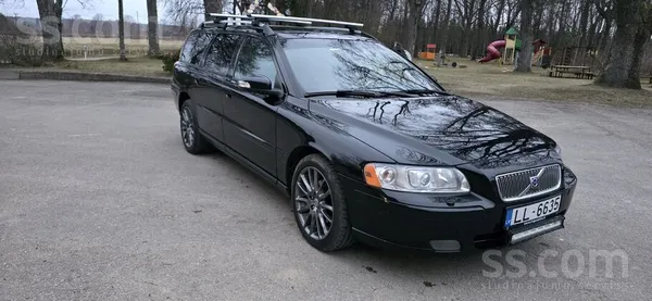 Volvo Pārdod volvo v70 ar labo 120kw motoru. Labā stāvok
