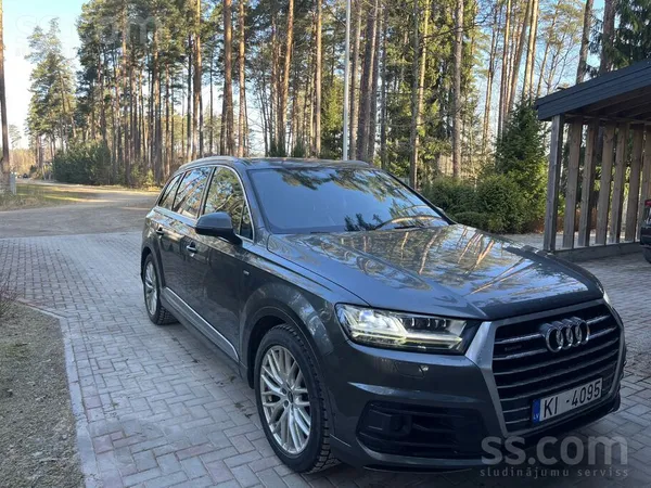 Audi Privātpersona pārdod Audi Q7, S-line, 7 vietas, 3.