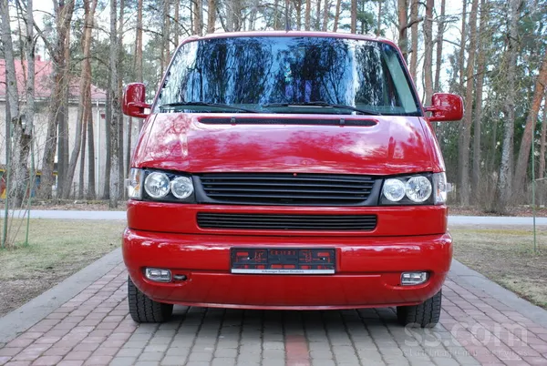 Volkswagen Продаётся авто из Германии WV Transporter. 2001 г.