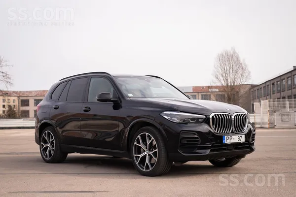 Pārdod BMW X5 2022. gads. Cena ar Pvn. Pirkts jauns Latvijā. Nobraukums 8315