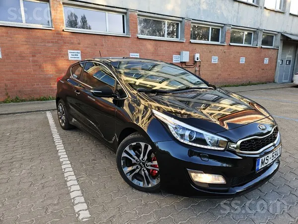 KIA Ļoti reta versija Kia Ceed Coupe Sport GT - teicam