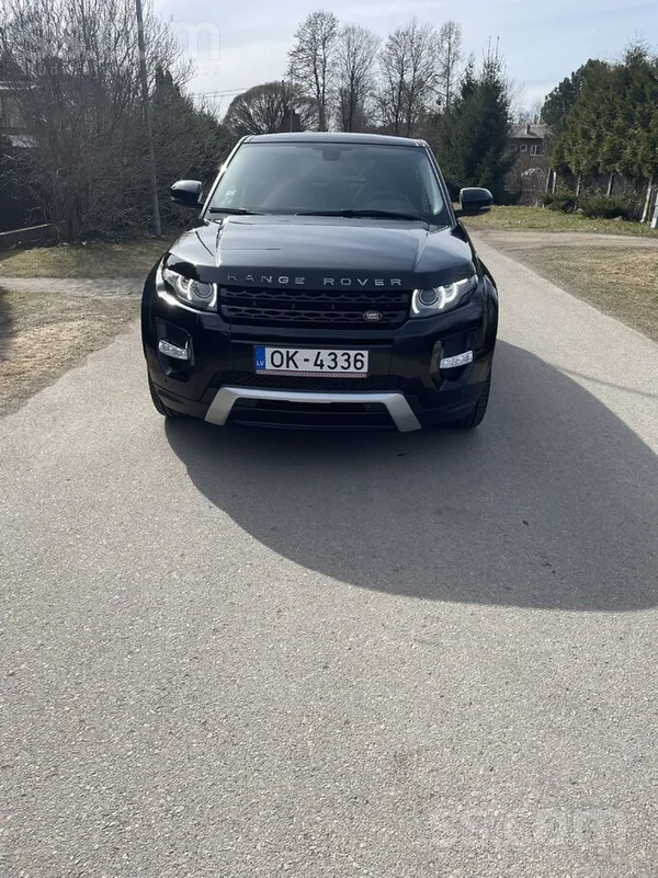 Land-rover Izskatīgs, ar bagātīgu komplektāciju un kolosālu m