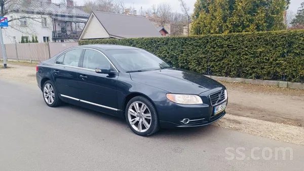 Volvo Pārdod Volvo 2009. gada. Oriģinālais nobraukums – 