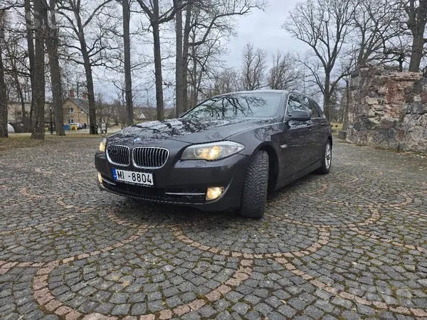 BMW BMW 520d, 2012.gads, teicams stāvoklis. Pārdodu sa