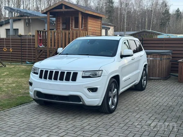 Jeep Pardodu Jeep Grand Cherokee Overland ar 3.0D-184Kw