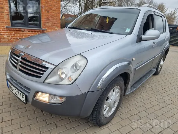 Ssangyong Automāts. Dīzelis. 4x4. Motors mersedesa. Kārba me