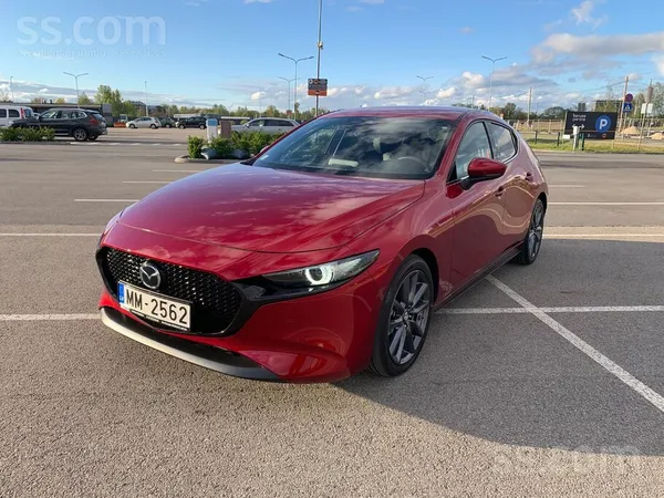 Mazda Pārdod īpašnieks, bez starpniekiem. Viens īpašniek