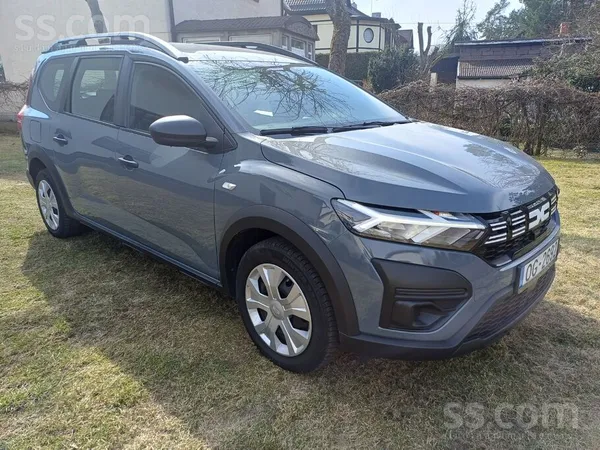 Dacia Jogger 1.0Tce/газ/бензин 8670Е(netto) 10600E(Pvn21