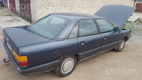 Продам Audi, На ходу, нет аккумулятора, нет TO, оригинальная покраска, снята