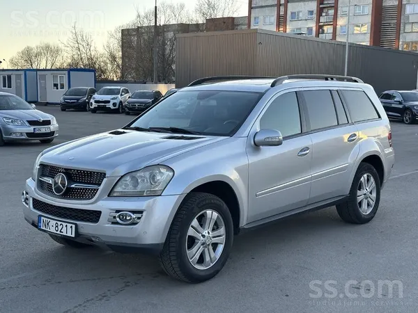 Mercedes benz gl420 cdi. 

Latvijā no 2023g. pie viena īpašnieka. 

Pēdē