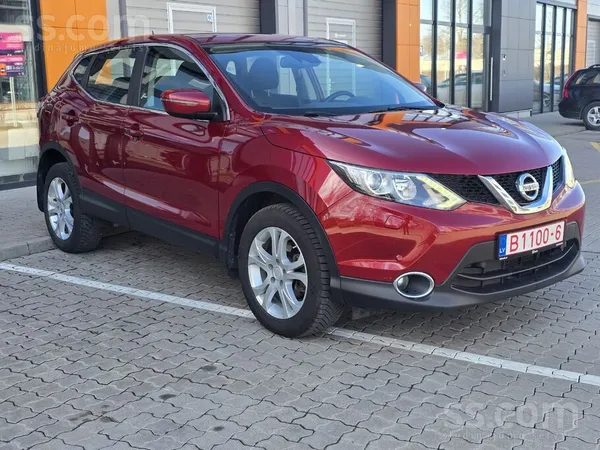 Tiek pārdots lielisks, tikko ievests, kopts apvidus auto. Nissan Qashqai 1.2