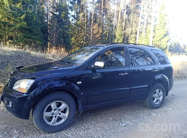 KIA Pārdodu sakarīgu auto. Šur tur roka būs jāpieliek,