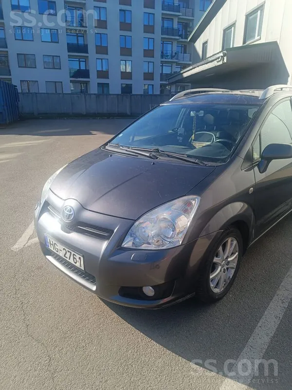 Toyota Svaigā tehniskā apskate, labā stāvoklī, septiņviet