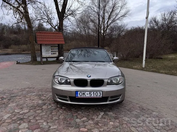 BMW Pārdošanā kabris, perfekts vasaras auto, ir vizuāl