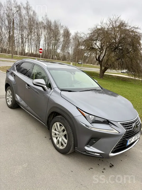 Pārdodu uzticamu, ekonomisku un komfortablu Lexus Nx300H ar hibrīda dzinēju.