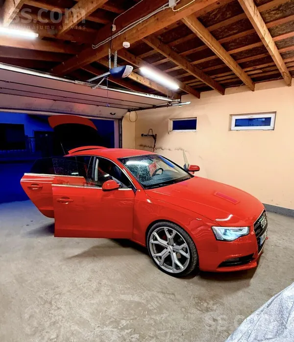 Audi Saistībā ar pārcelšanos pārdodu Audi A5 2013 g. 2.