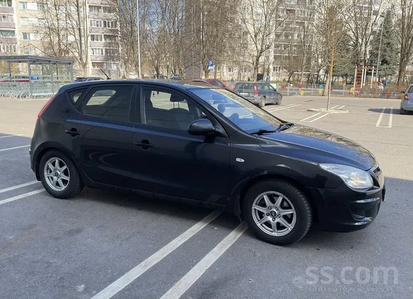 Hyundai Продаю i30 1.6 дизель с механической коробкой пере