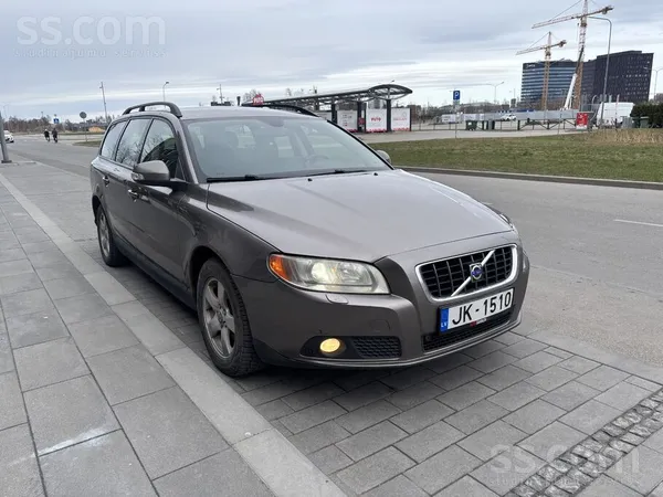 Volvo Pārdodu Volvo V70 2.0 dīzeli labā tehniskā stāvokl