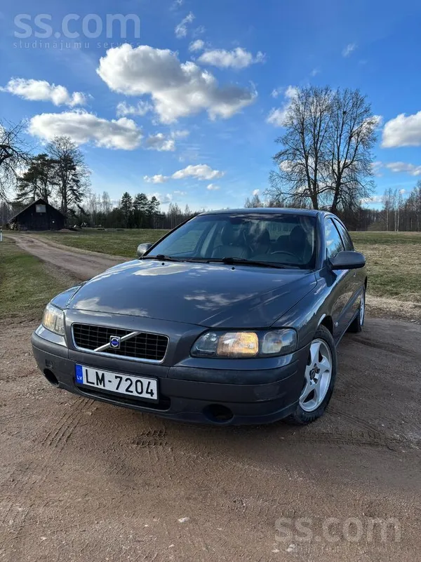 Volvo Pārdodu Volvo S60 ar uzticamo 2.4D motoru un manuā