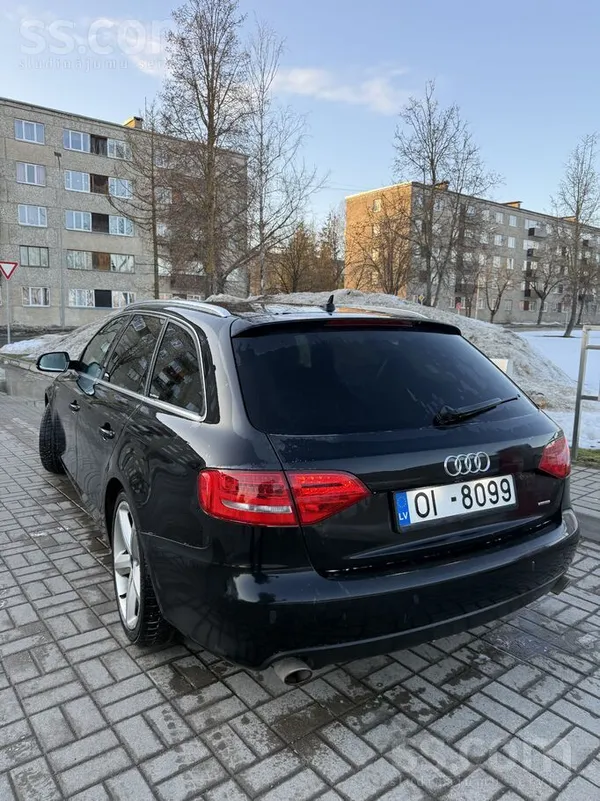 Audi A4 b8 3.0d 176kw quaatro. Sline dpf sava vieta. Au