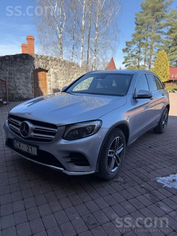 Mercedes Продаётся Mercedes Glc 250d, 2017 года. Пробег 166