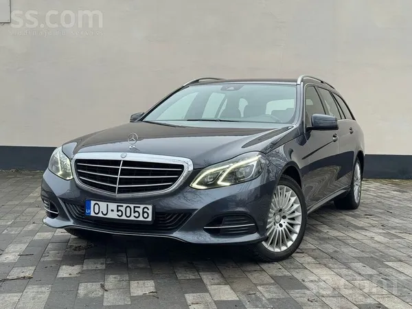 Mercedes Mercedes E200