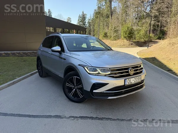 Volkswagen Īpašnieks pārdod VW Tiguan Elegance. 