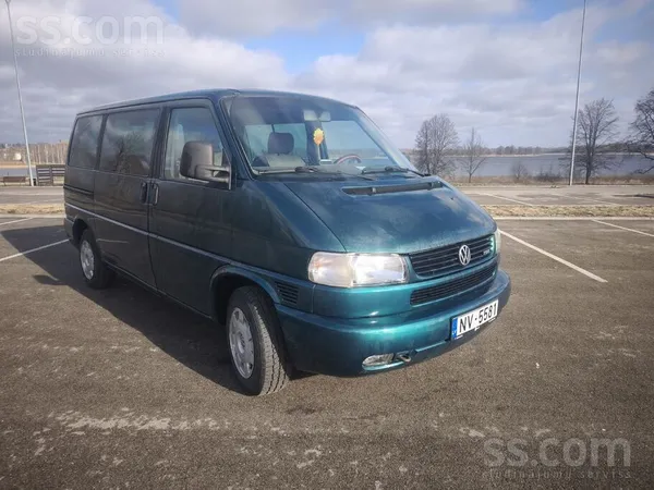 Volkswagen Pārdodu vw multivan 1998.gada 2.5tdi 75kw acv, eko