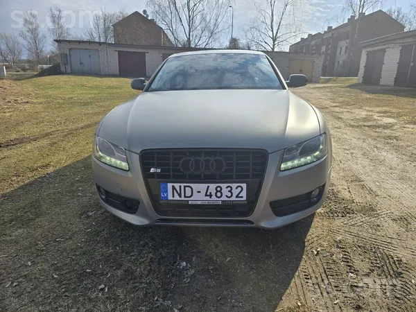 Audi Kopts auto uzturēts labā stavoklī . Ir 2vas atslēg