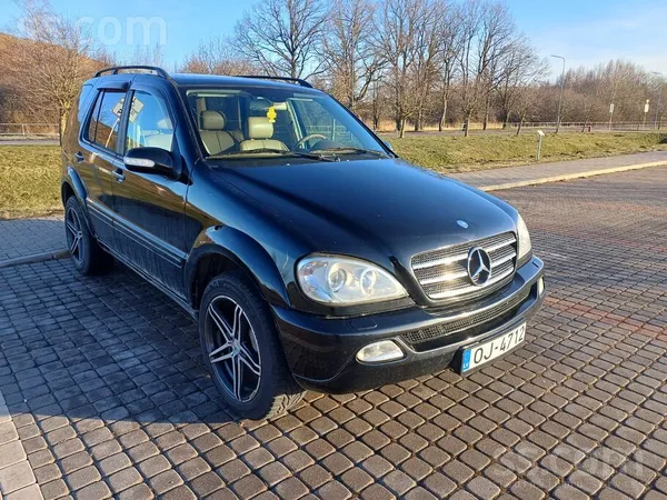 Mercedes Pārdod Mercedes Ml400 ar svaigu TA, samainīta eļļa