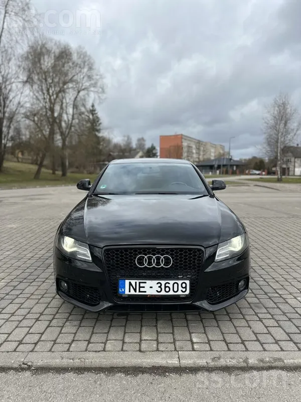 Audi Pārdodu automašīnu labā stāvoklī. Viens īpašnieks 
