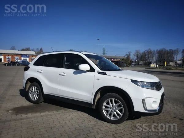 Suzuki Tehniski un vizuāli teicams patstāvīgās pilnpiedzi