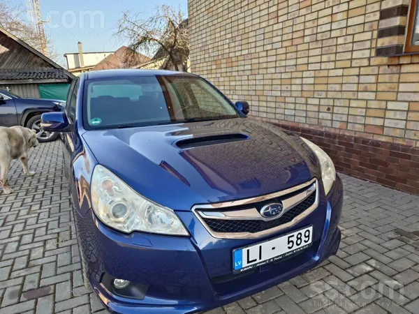 Subaru Машина в хорошем техническом состоянии, двигатель
