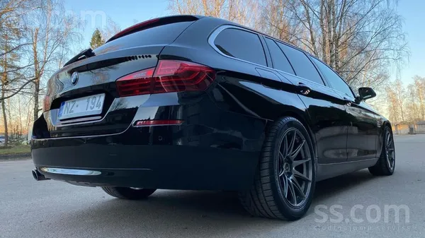 BMW BMW 525d F11 (2015)