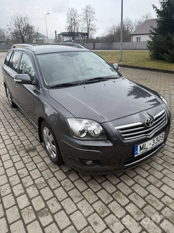 Toyota Toyota Avensis, 2.0D D-4D. Saimnieks pardod auto l