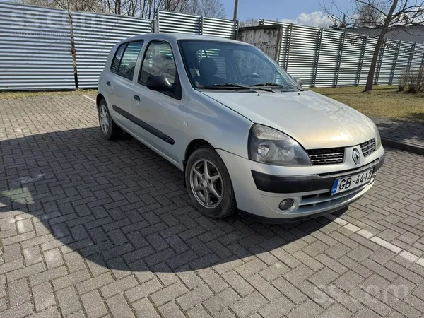 Auto ļoti labā stāvoklī. 
Ideāls, lai pārvietotos pa pilsētu, 
ļoti ekonom