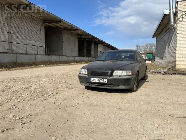 Volvo Продаю технически исправное авто. Есть визуальные 