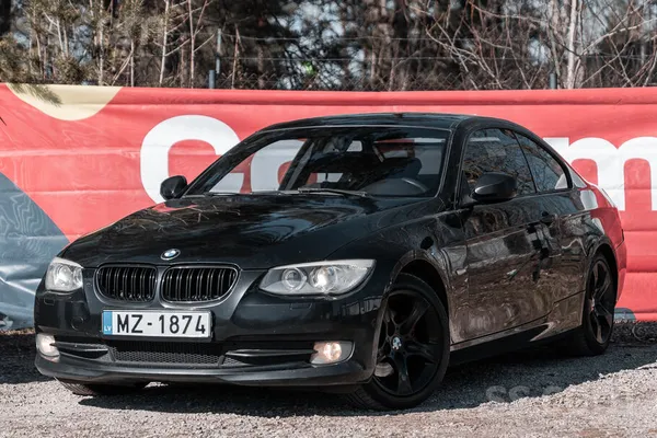BMW Pārdod BMW 320, 2010.gada, ar 2.0d, 135kw. Automāt