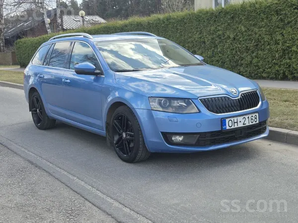 Pārdodu Octaviu 2.0tdi, jauna TA, Automāts, Labā tehniskā stāvoklī, 
Bagātī