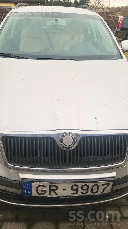 Skoda Продаю Шкоду. Один владелец. Покупали из салона. М