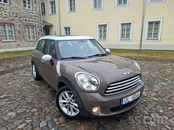 Pārdodu auto no Itālijas, labā tehniskā vizuālā kārtībā, visi nodokļi par šo